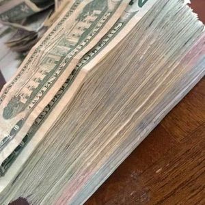 Meet your Posher, Dom